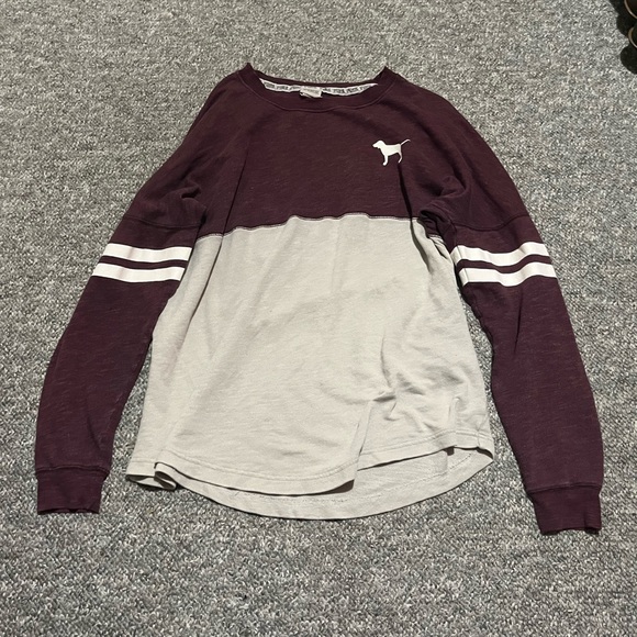 PINK long sleeve size m - Picture 2 of 3